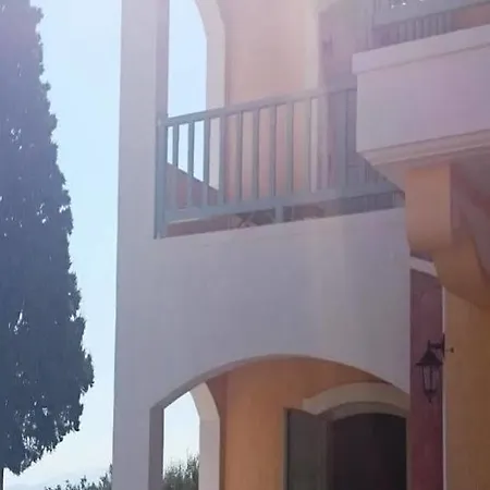 Amazones Sun 3*